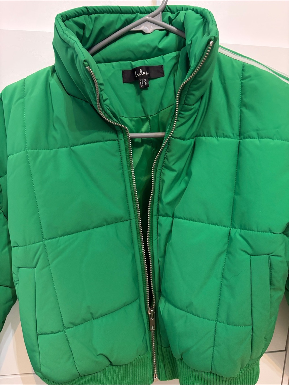 Lulus Bright Green Cropped Quilted Puffer Jacket